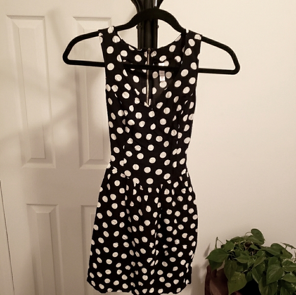 ☘5/$25 Polka Dot Dress - Picture 1 of 5